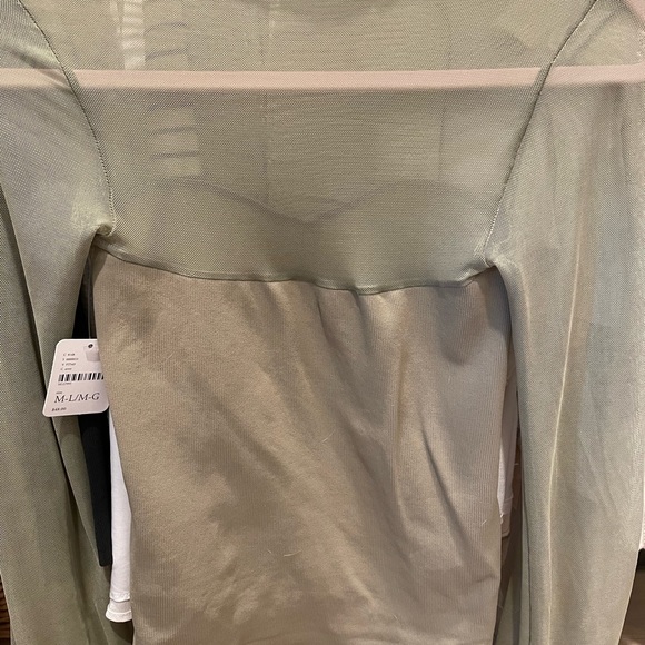 NWT Free People Sage Green Top - Picture 2 of 6